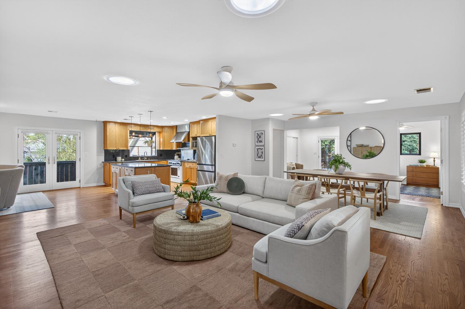 3414 Marshall Avenue