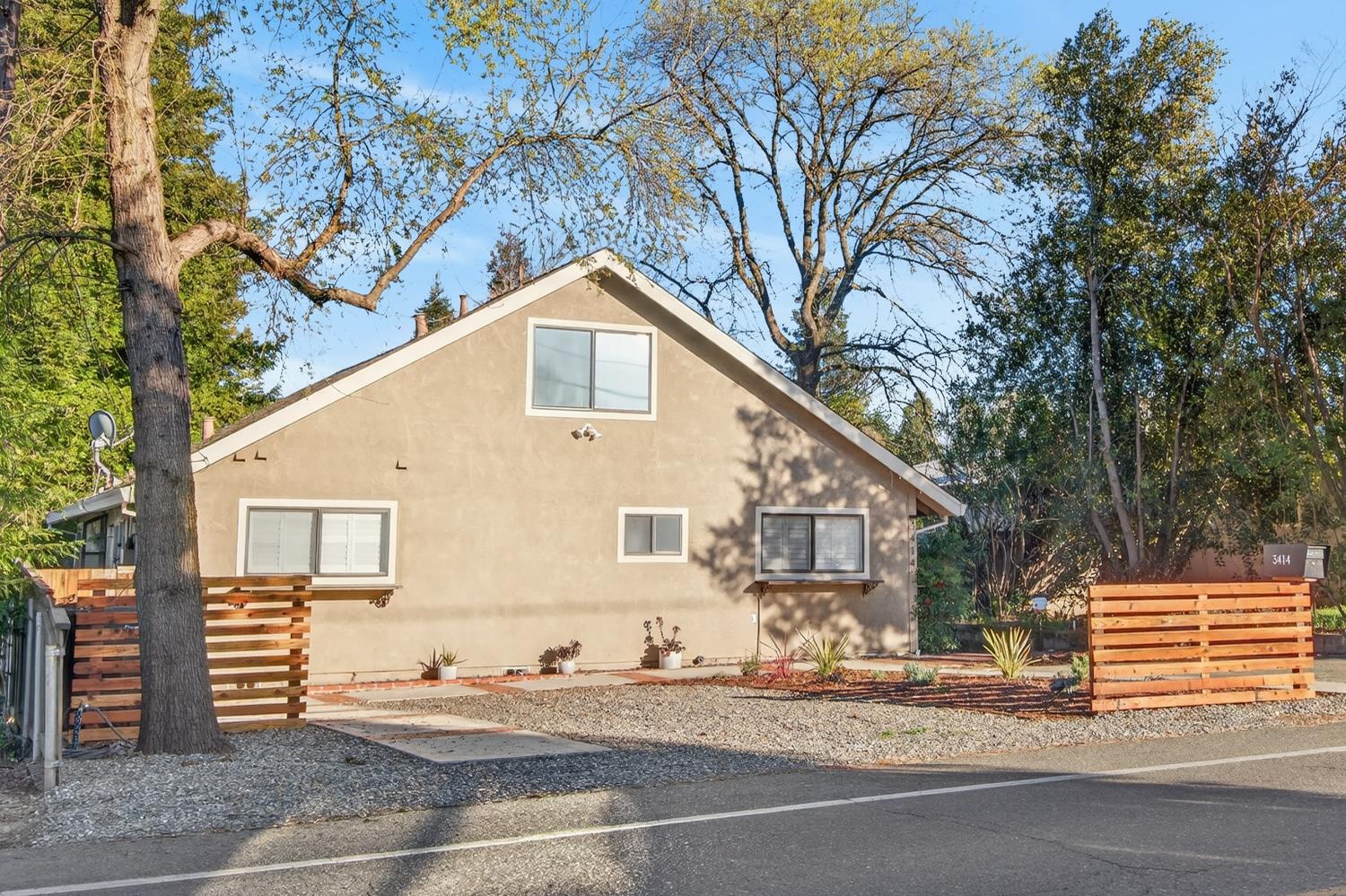 3414 Marshall Avenue