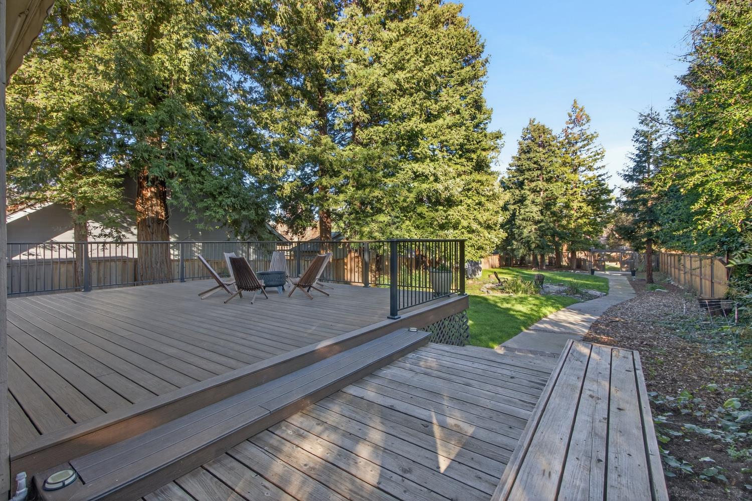 3414 Marshall Avenue