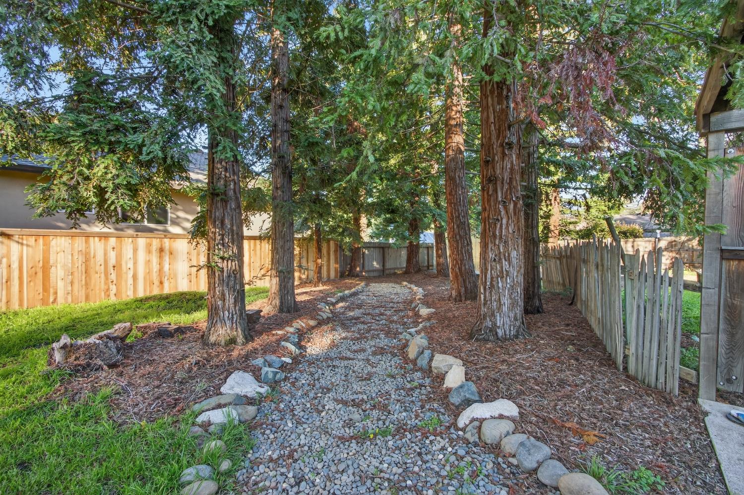 3414 Marshall Avenue