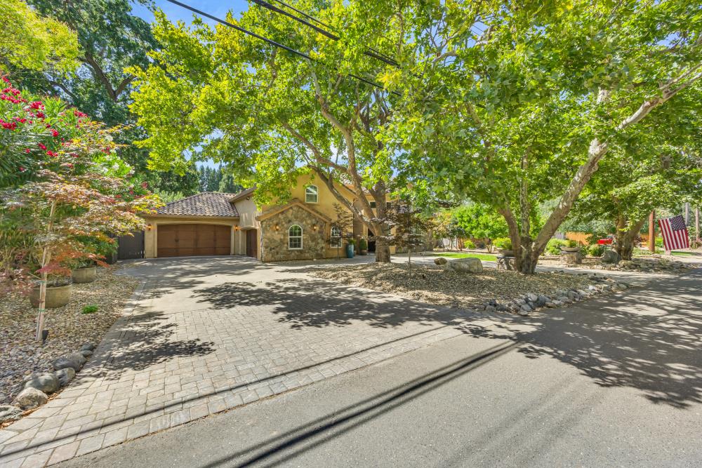 3745 Marshall Avenue