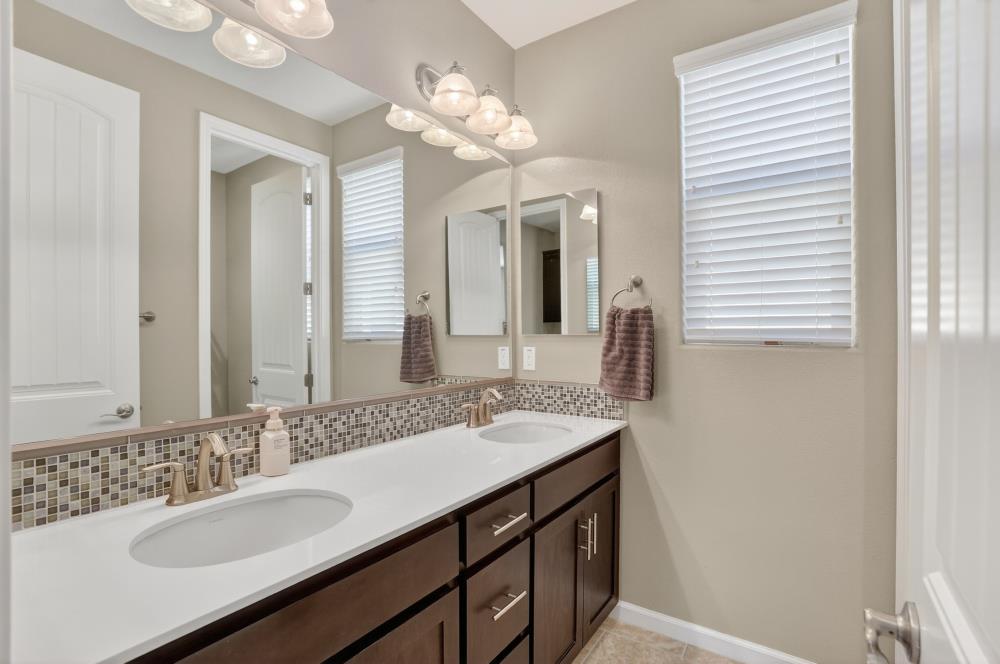 4207 Adriatic Sea Way