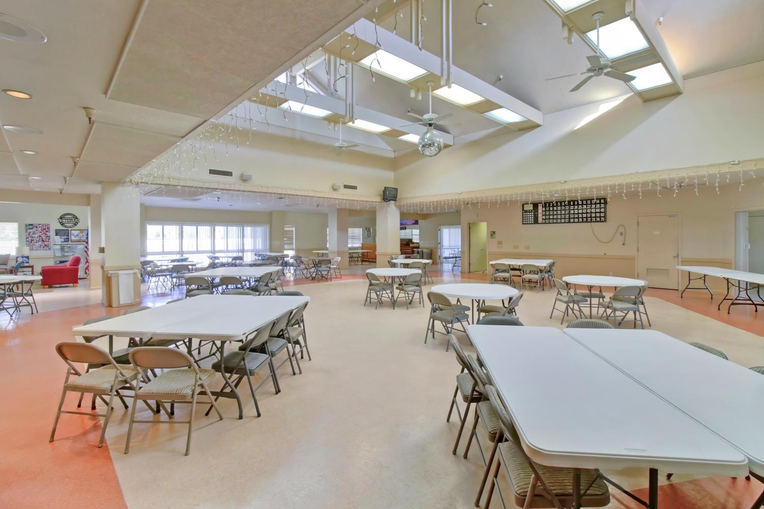 6637 Grosse Point Court