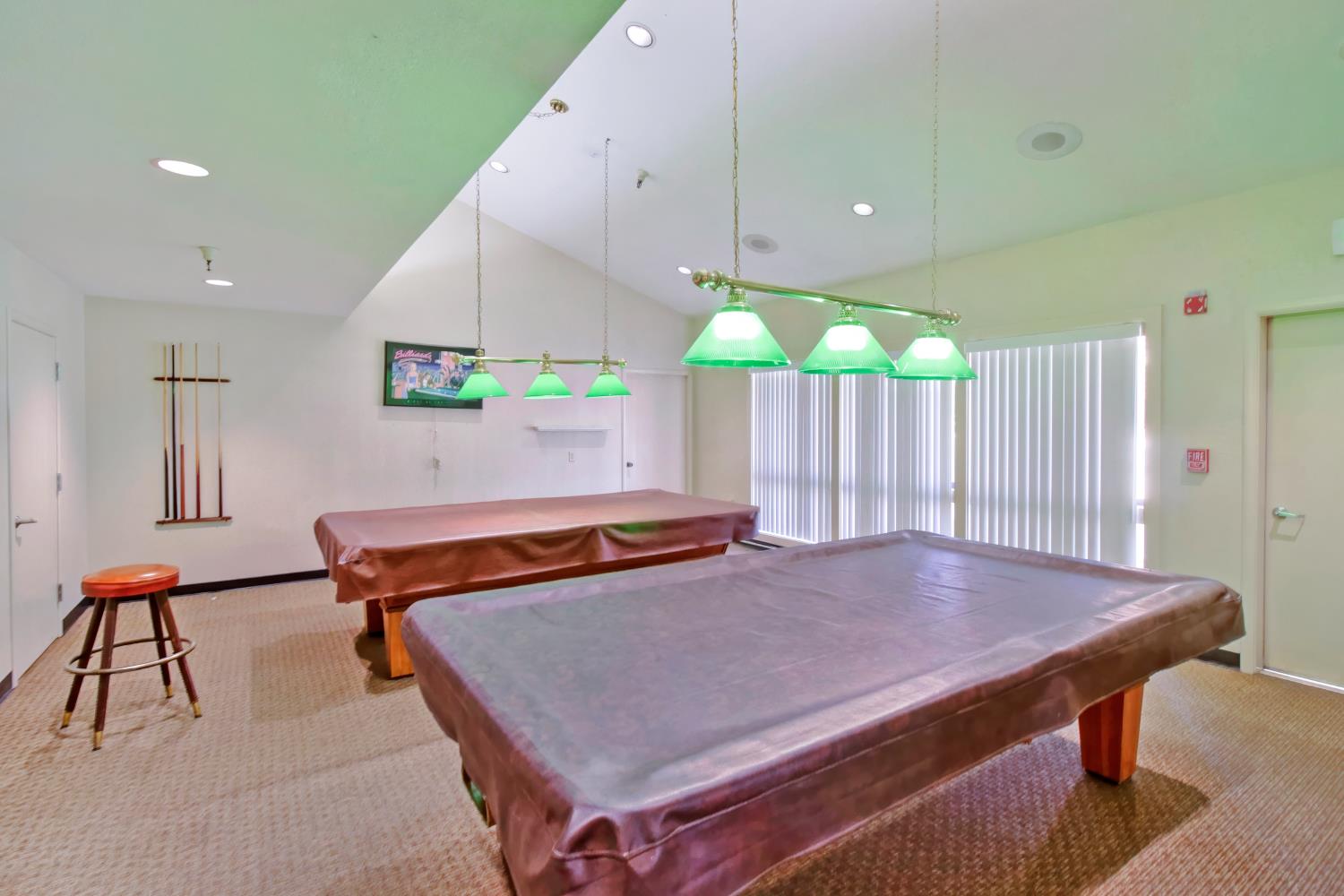 6637 Grosse Point Court