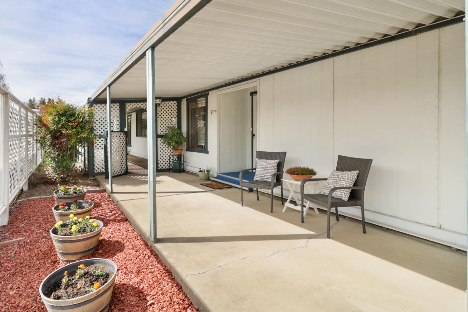 6637 Grosse Point Court