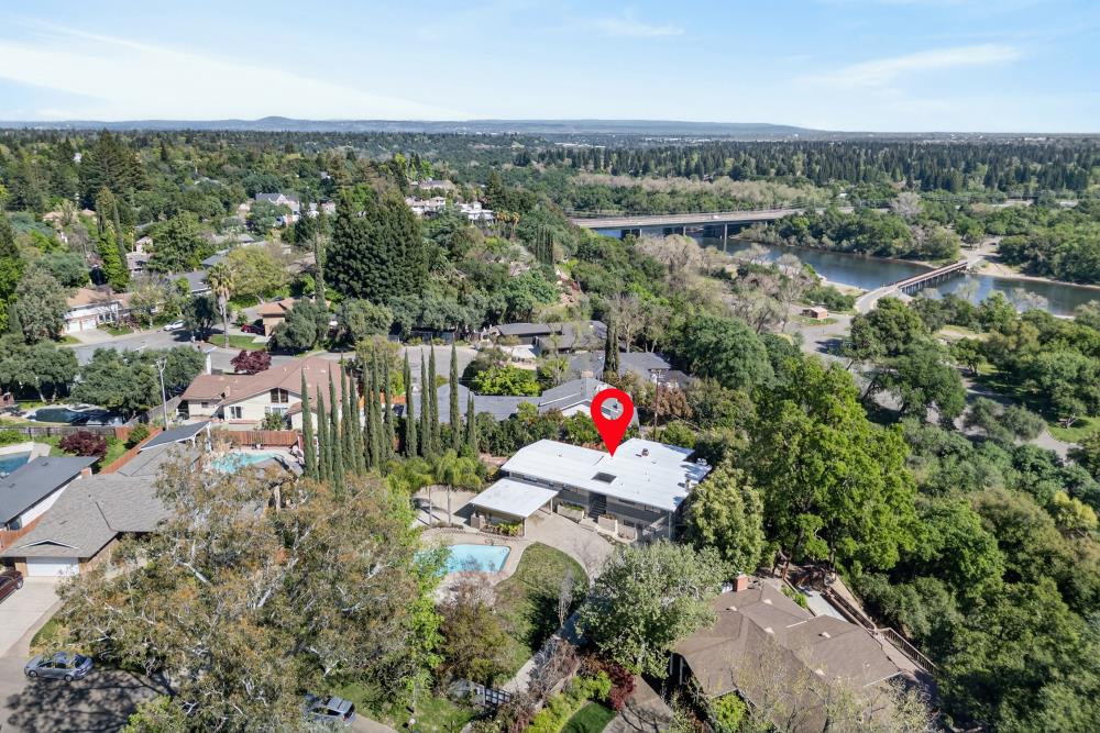 3937 Orangewood Drive