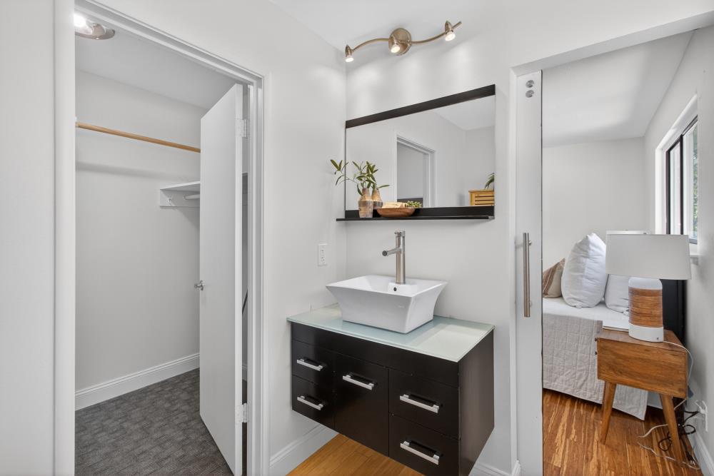 3937 Orangewood Drive