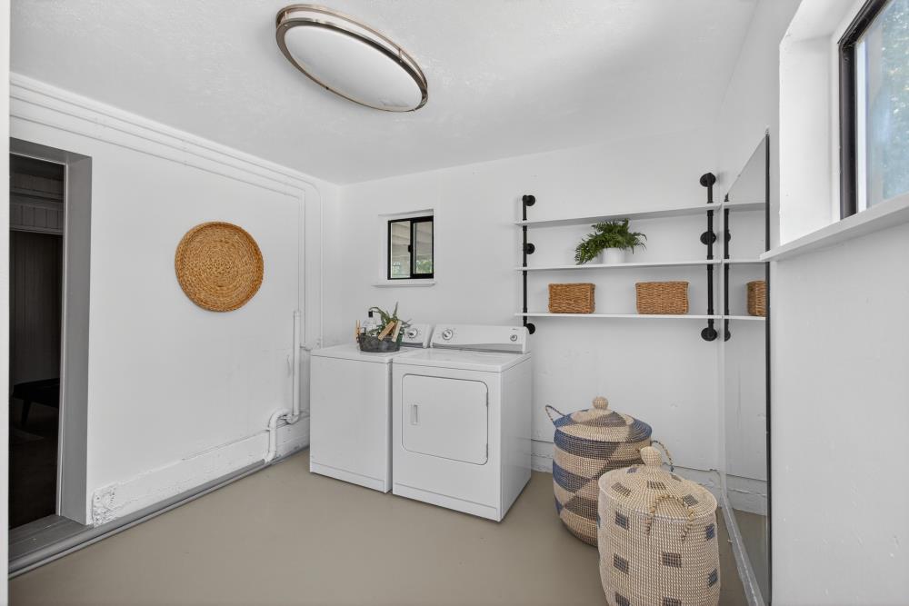 3937 Orangewood Drive