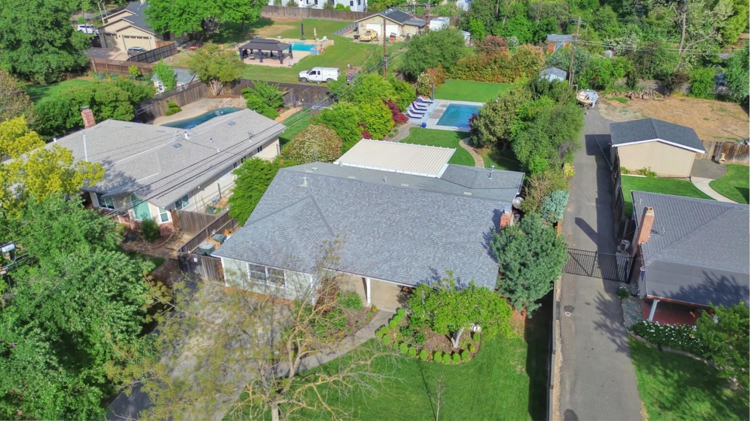 2628 Greenwood Avenue