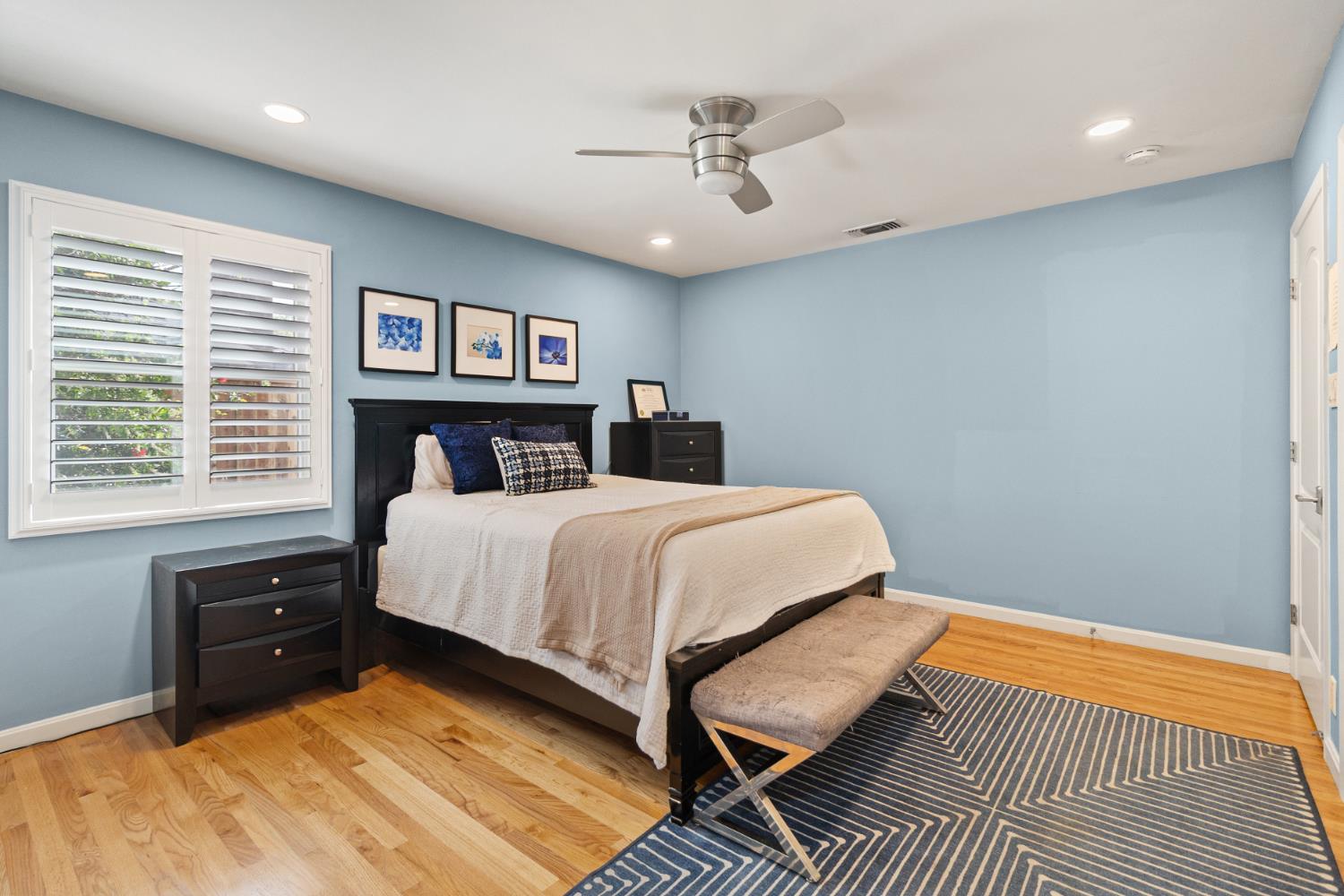 2628 Greenwood Avenue