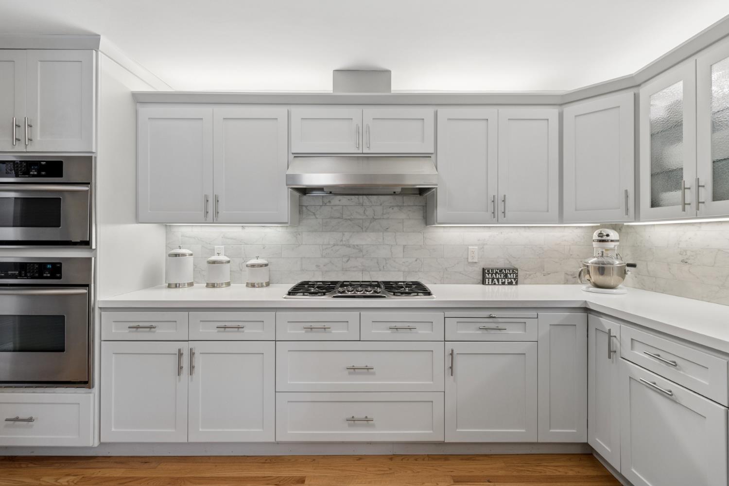 2628 Greenwood Avenue