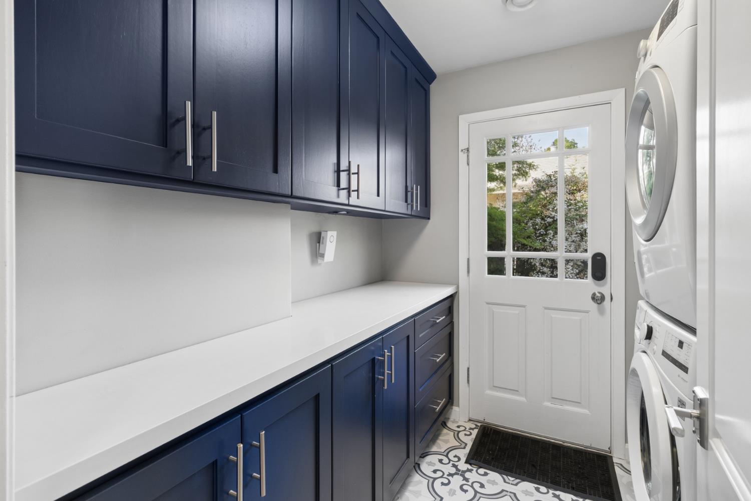 2628 Greenwood Avenue