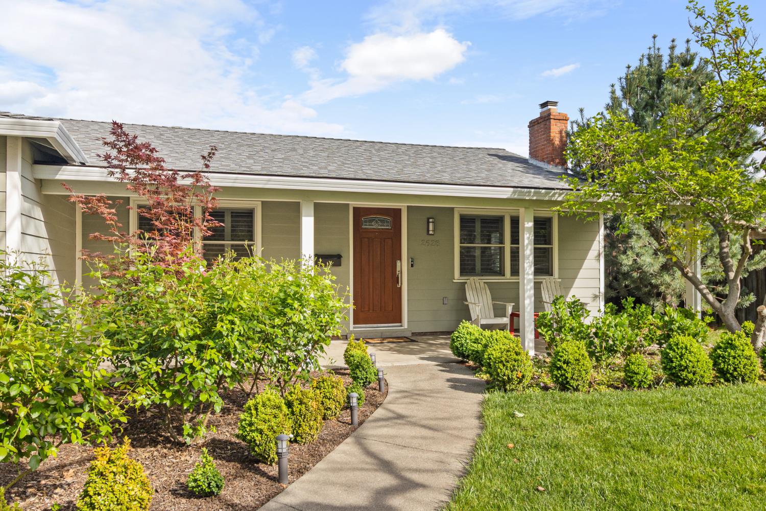 2628 Greenwood Avenue