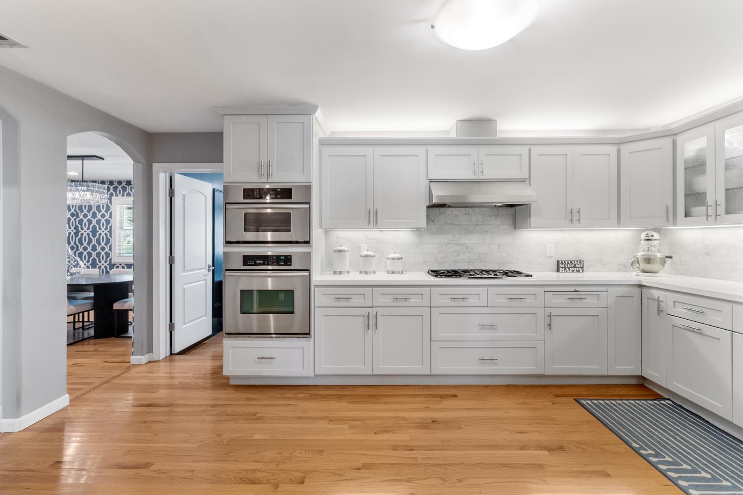 2628 Greenwood Avenue