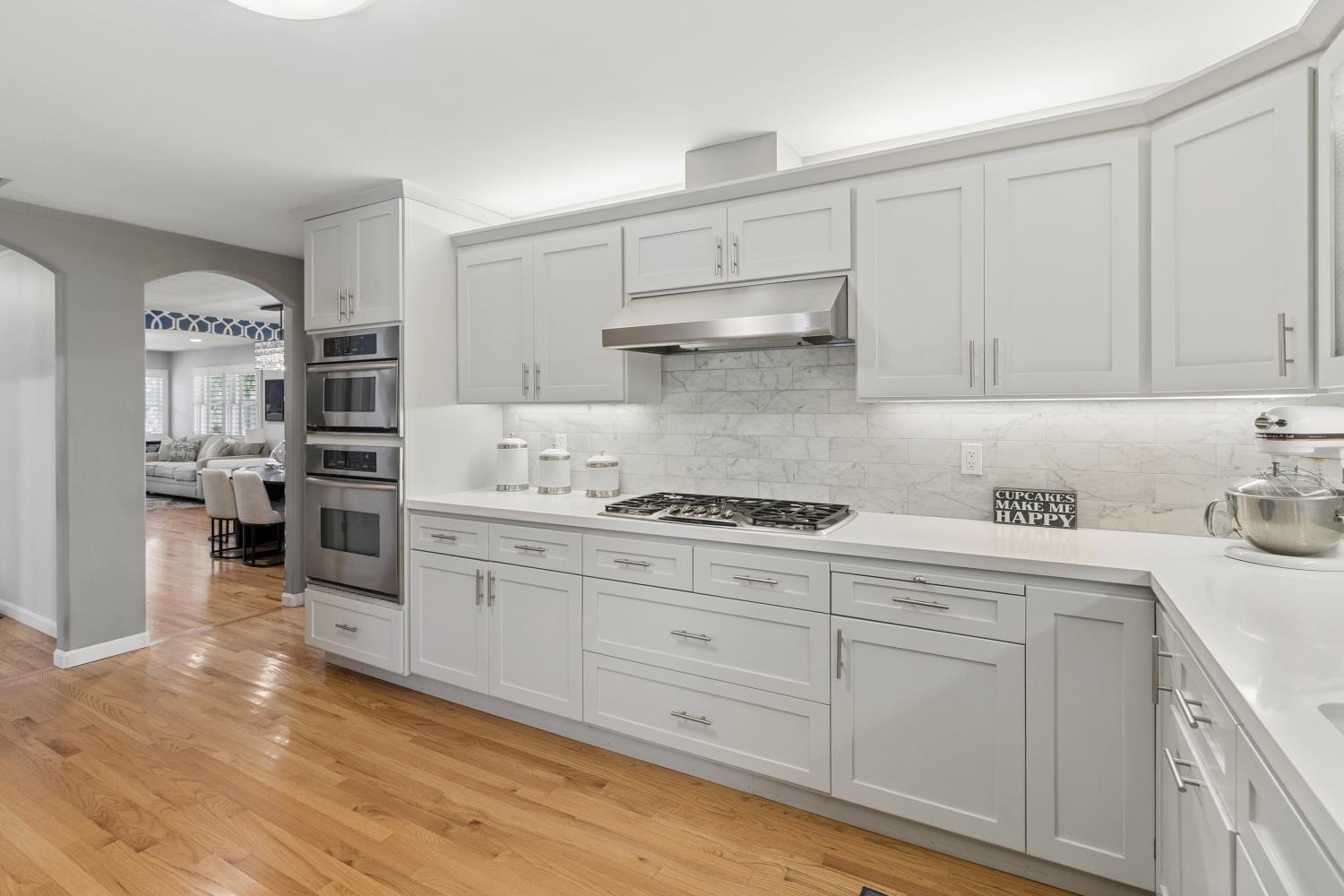 2628 Greenwood Avenue