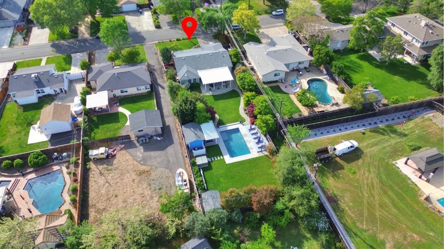 2628 Greenwood Avenue