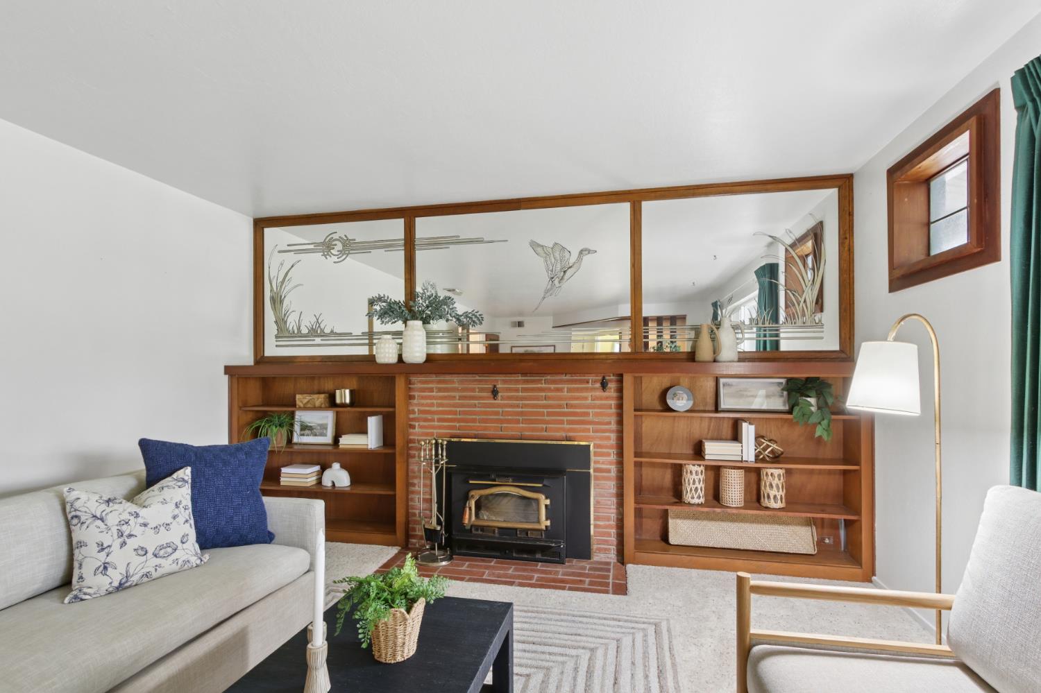 4720 Robertson Avenue