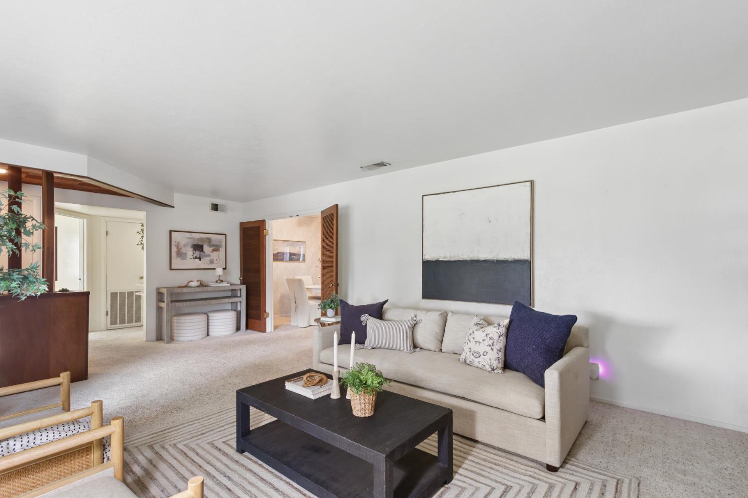 4720 Robertson Avenue