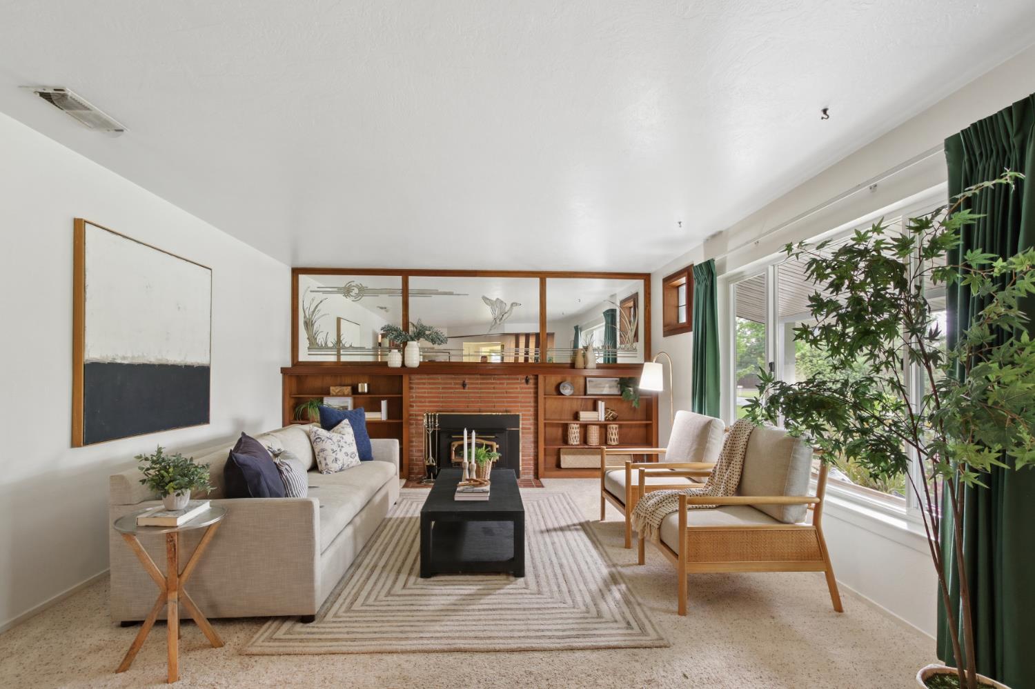 4720 Robertson Avenue