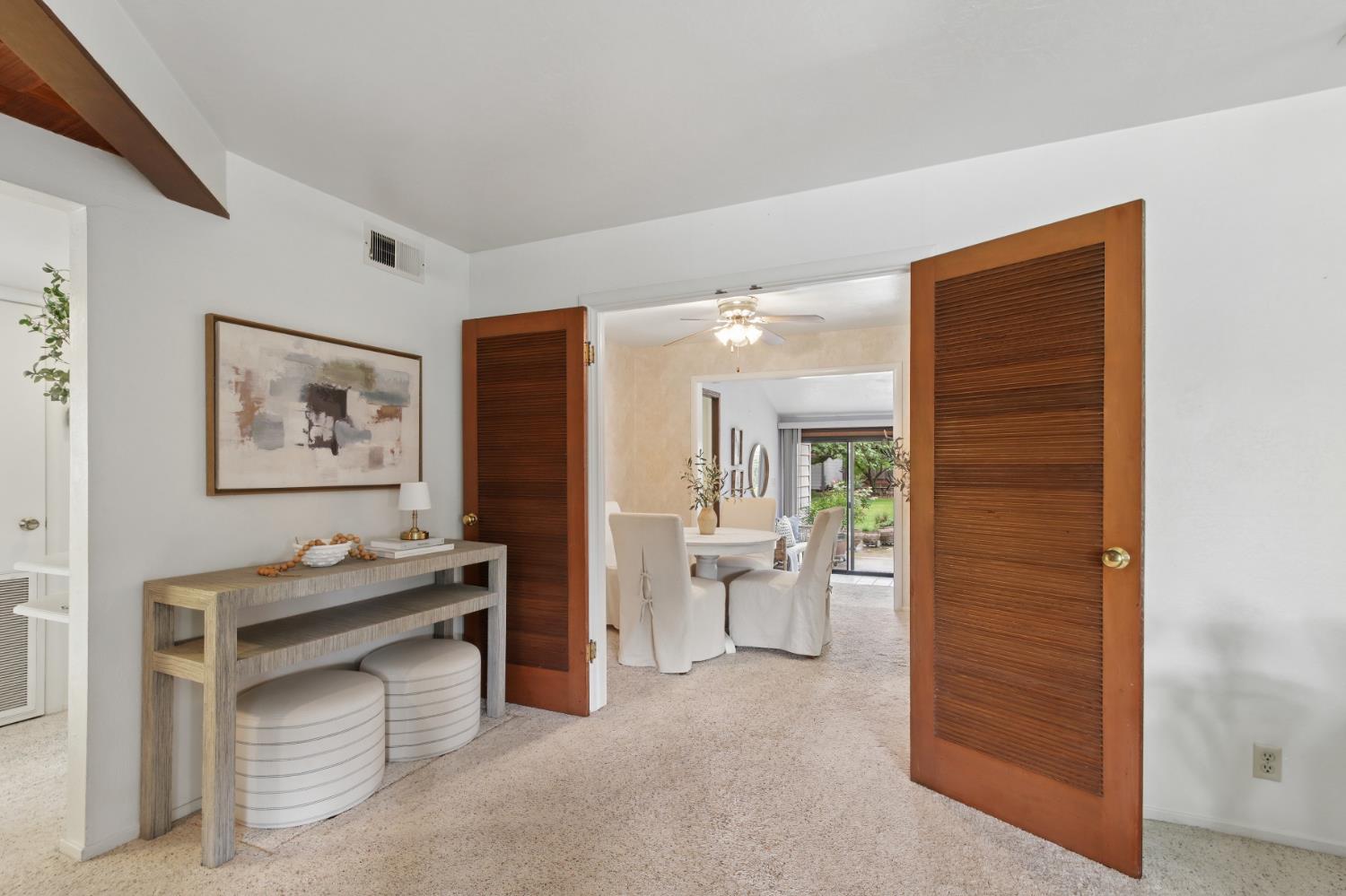 4720 Robertson Avenue