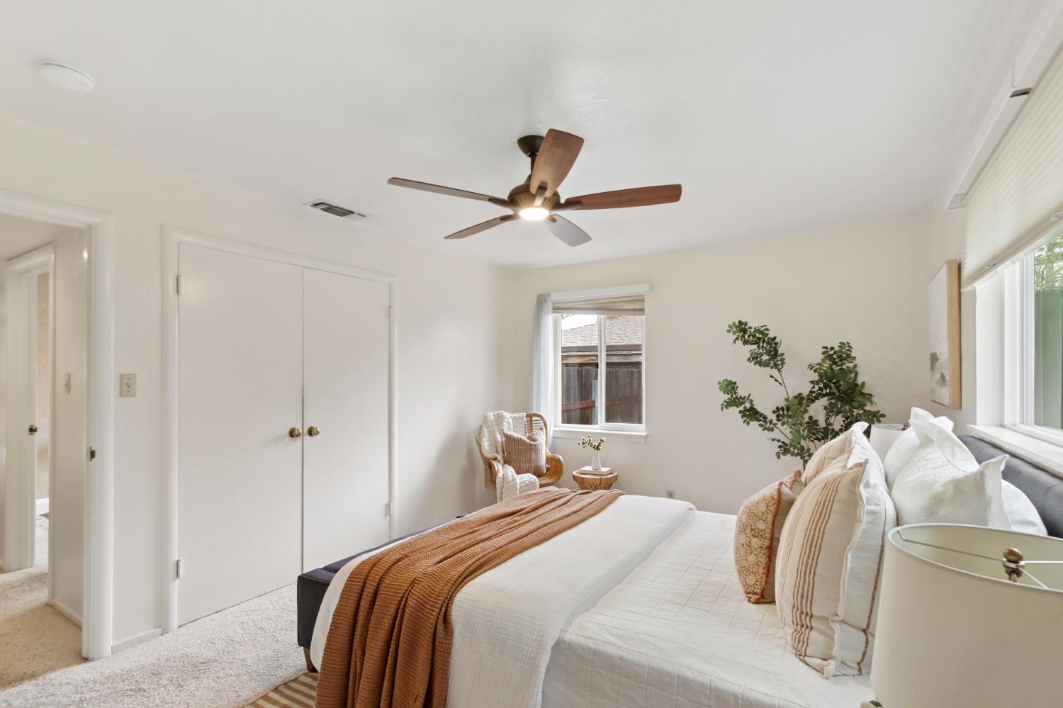 4720 Robertson Avenue