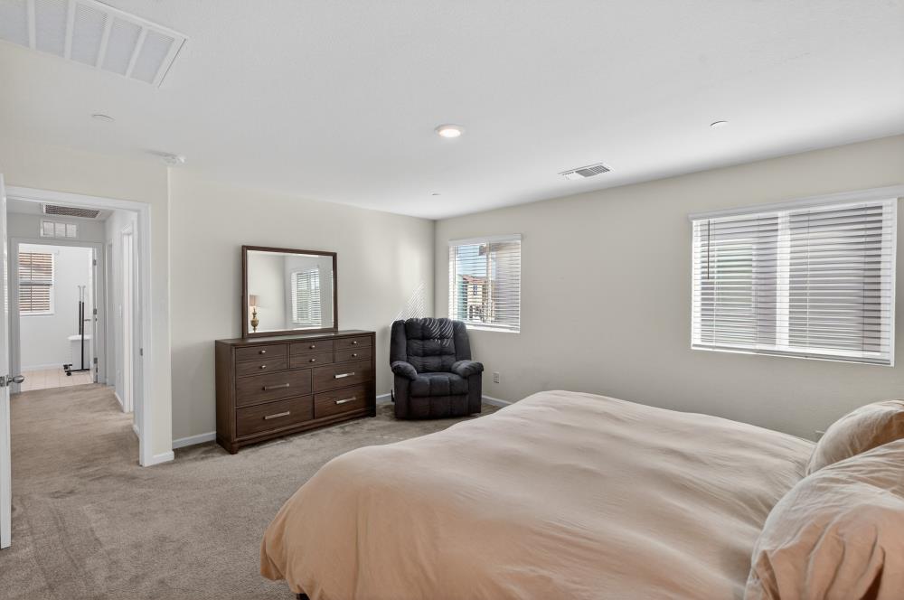 5358 Admiral Bend Way