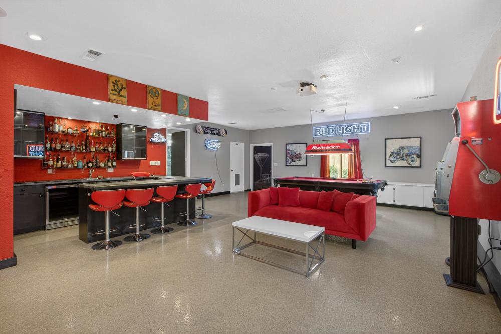 2595 American River Drive