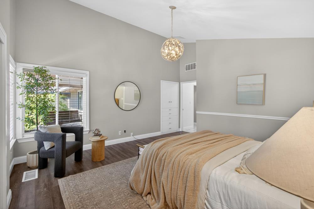 2595 American River Drive