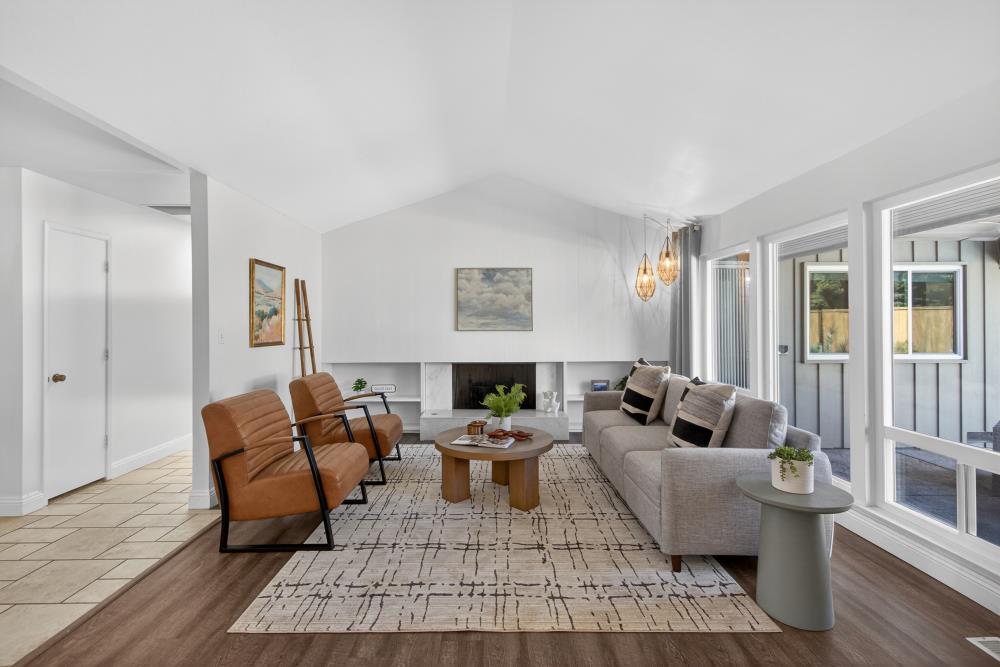 2595 American River Drive