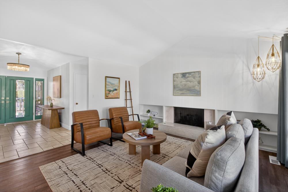 2595 American River Drive