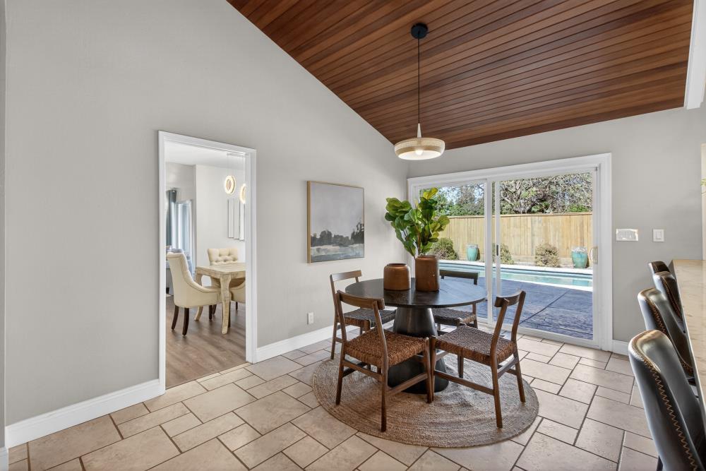 2595 American River Drive