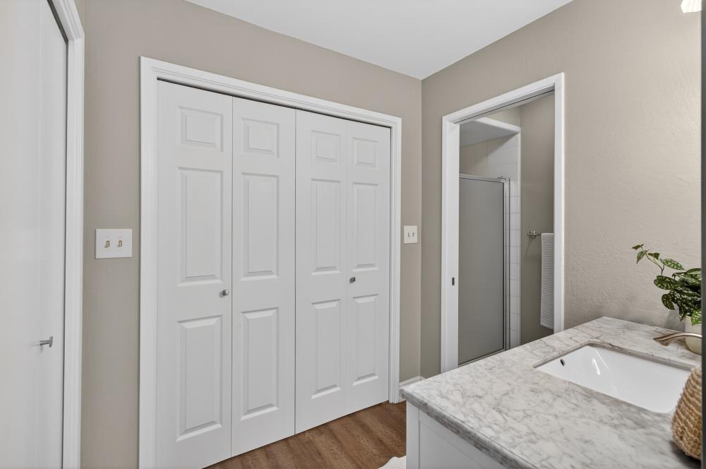 2595 American River Drive