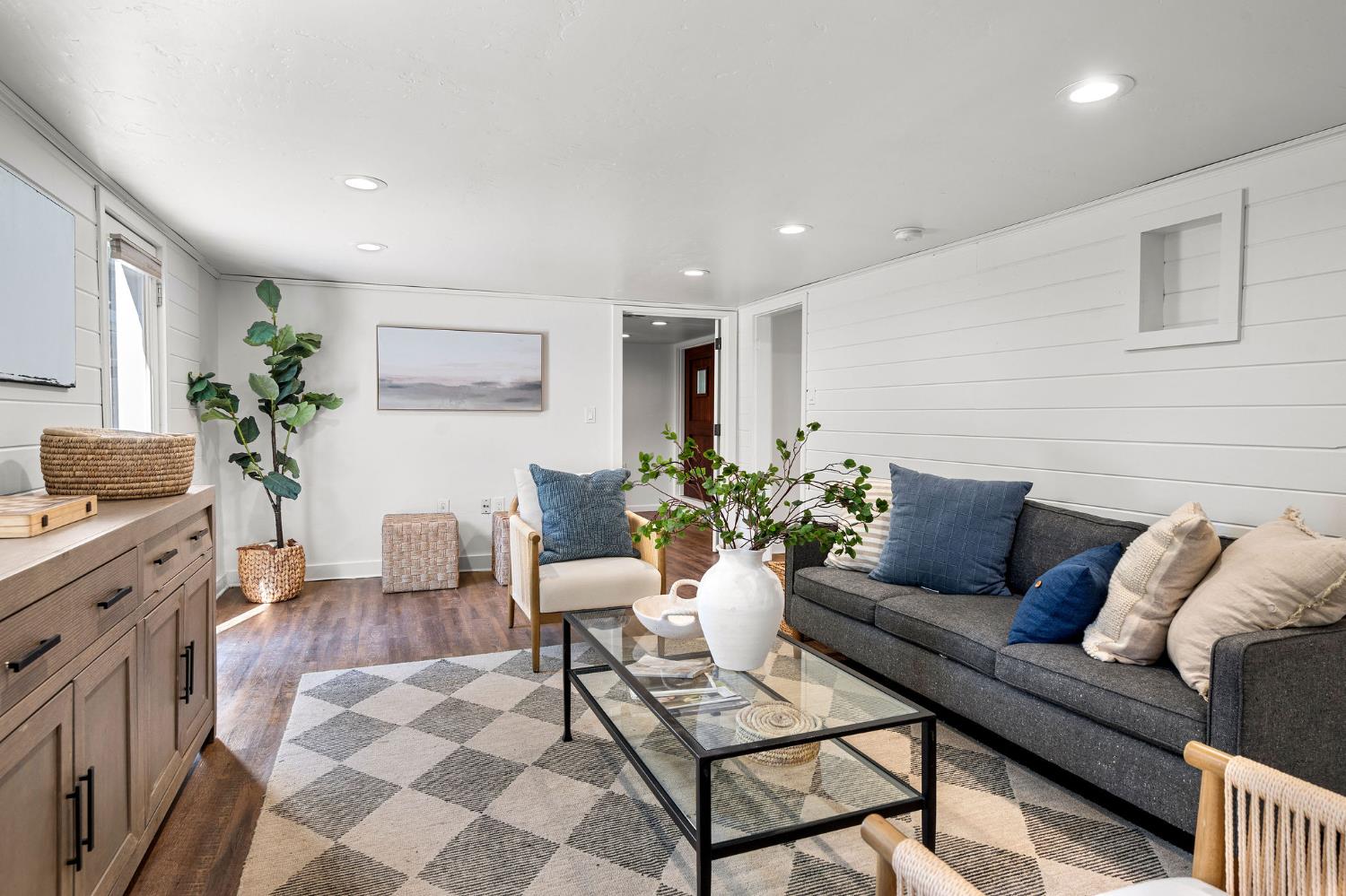 516 La Purissima Way