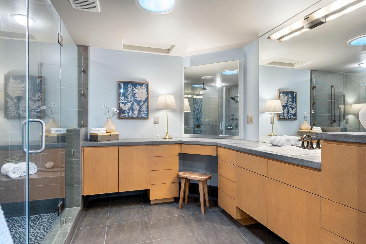 6401 Orange Hill Lane