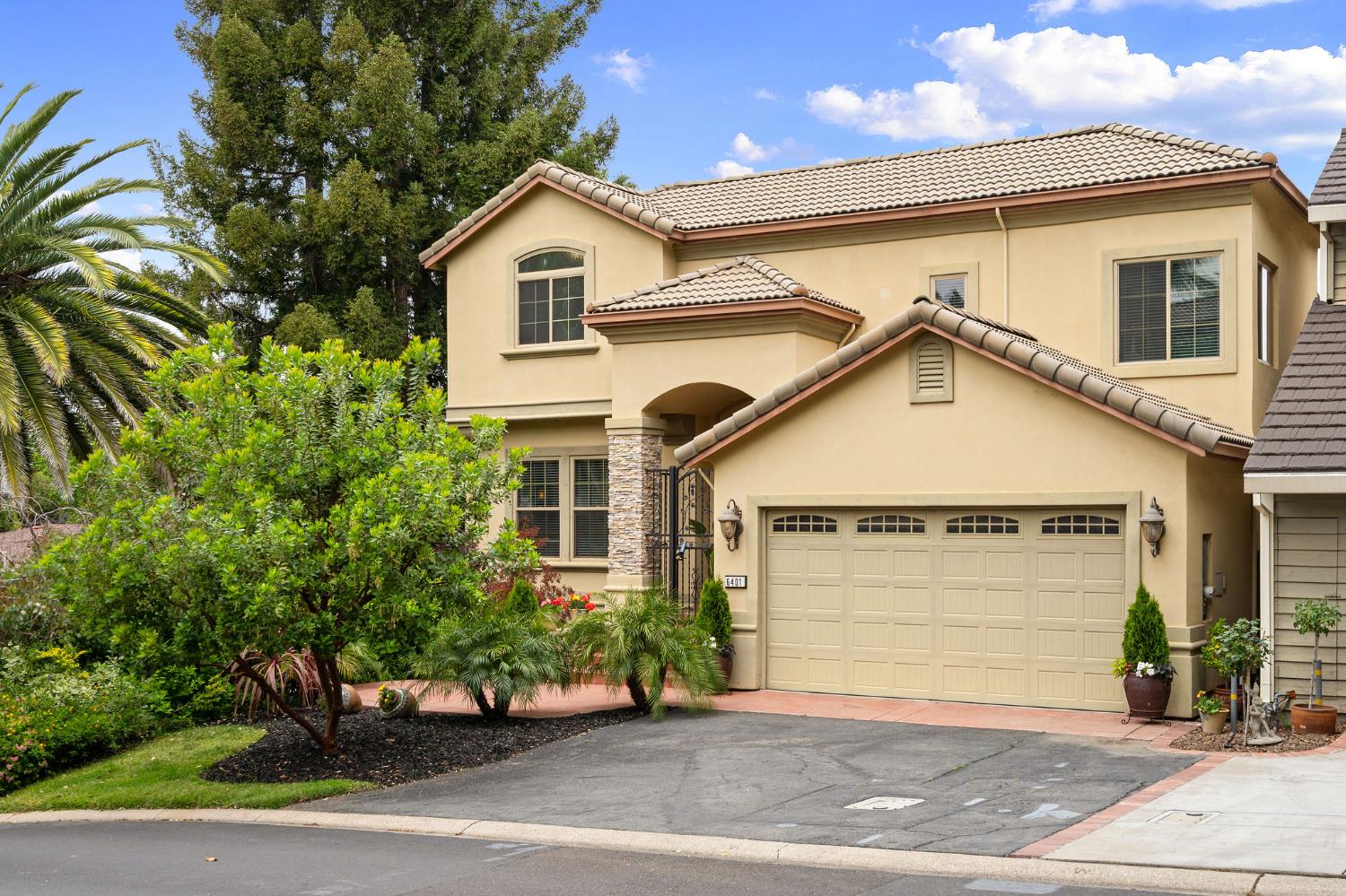 6401 Orange Hill Lane