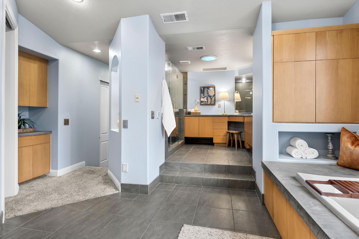 6401 Orange Hill Lane