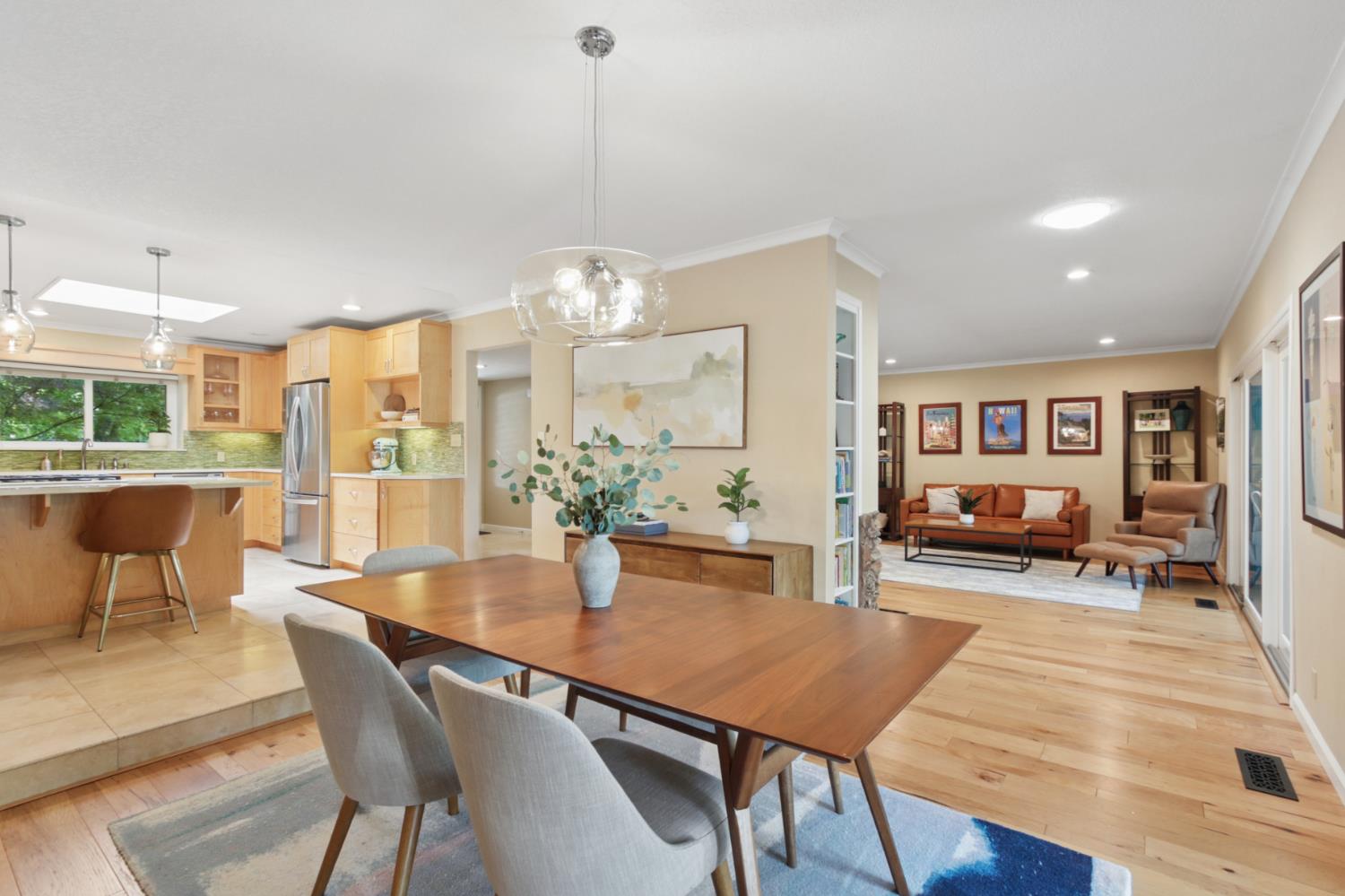 380 Wilhaggin Drive