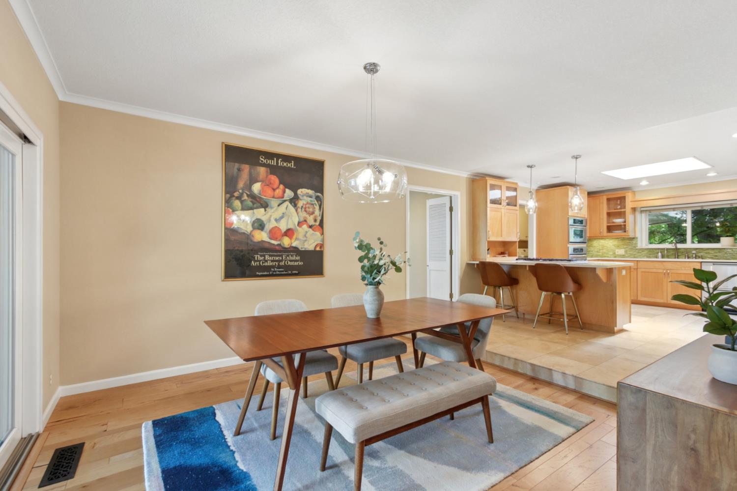 380 Wilhaggin Drive