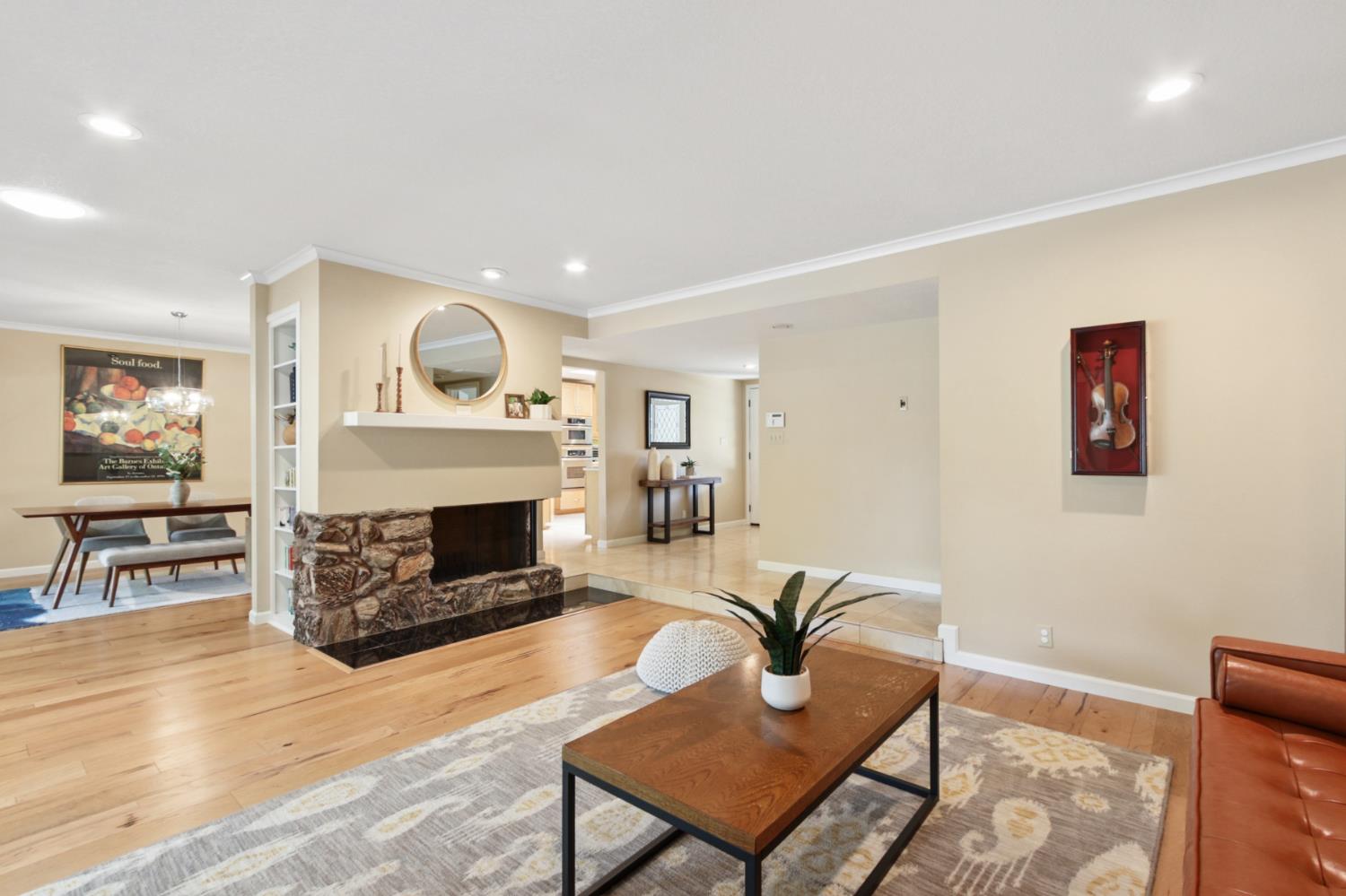380 Wilhaggin Drive