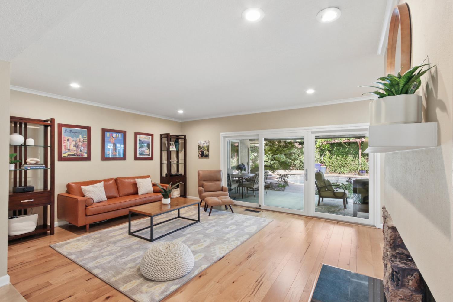 380 Wilhaggin Drive