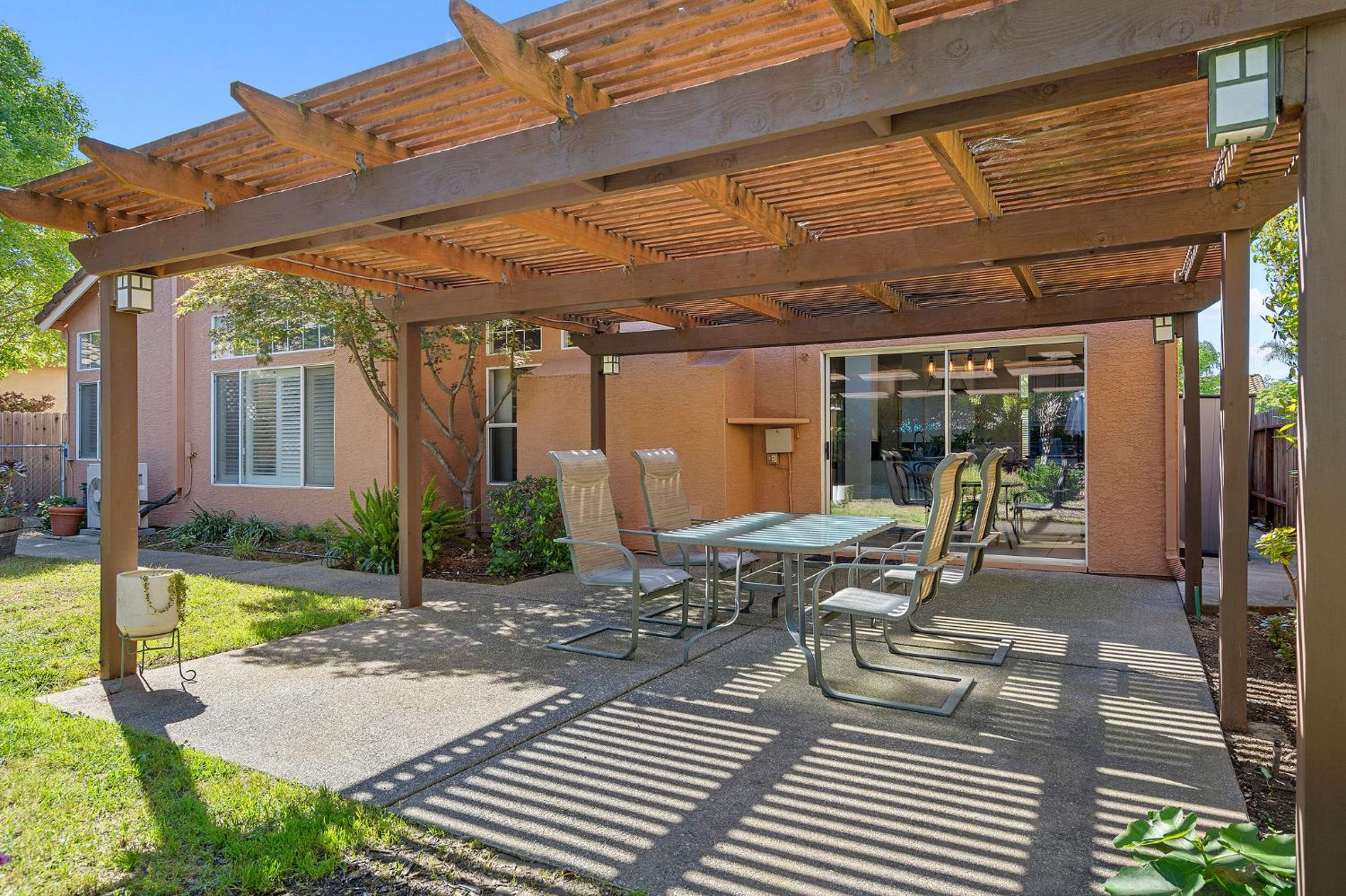 4313 Saint Jones Court
