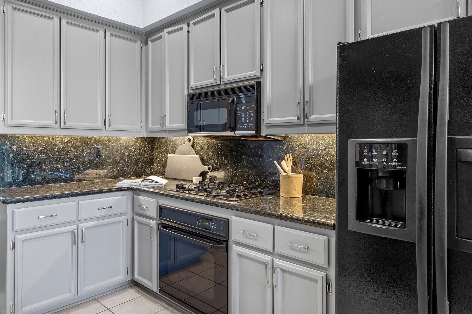 4313 Saint Jones Court