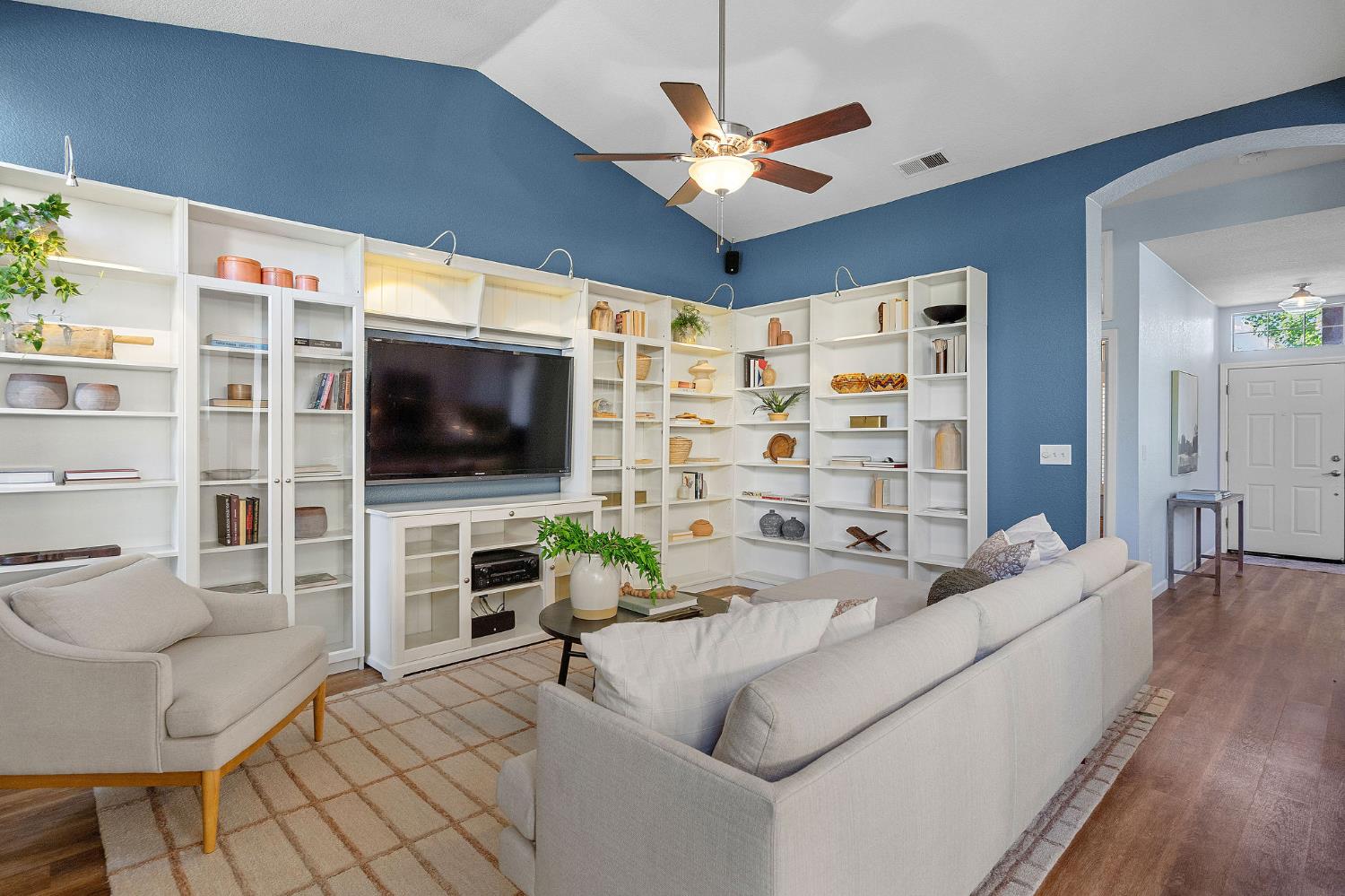 4313 Saint Jones Court