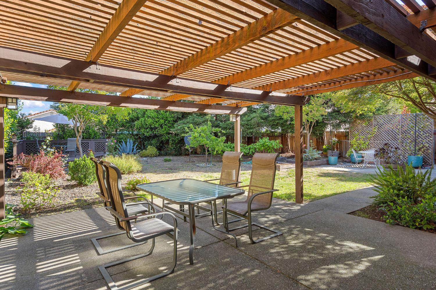 4313 Saint Jones Court
