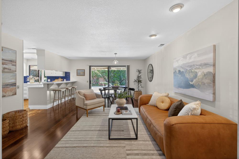 9746 Mira Del Rio Drive