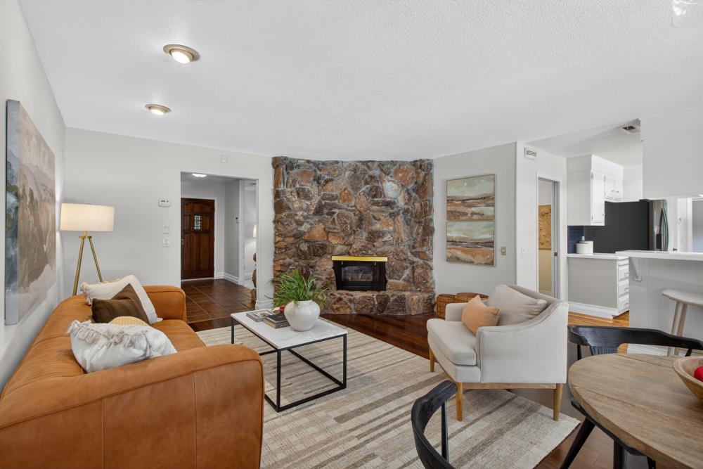 9746 Mira Del Rio Drive