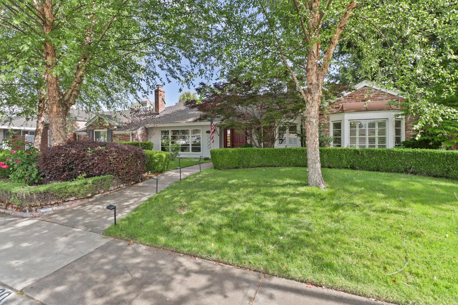 3120 American River Drive