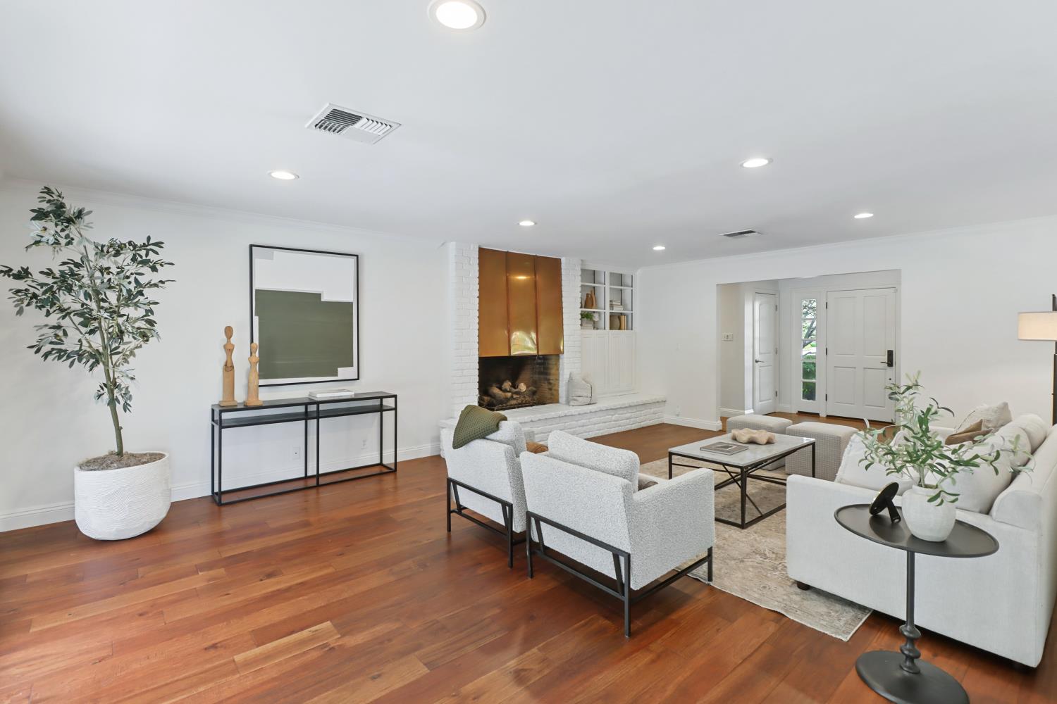 3120 American River Drive