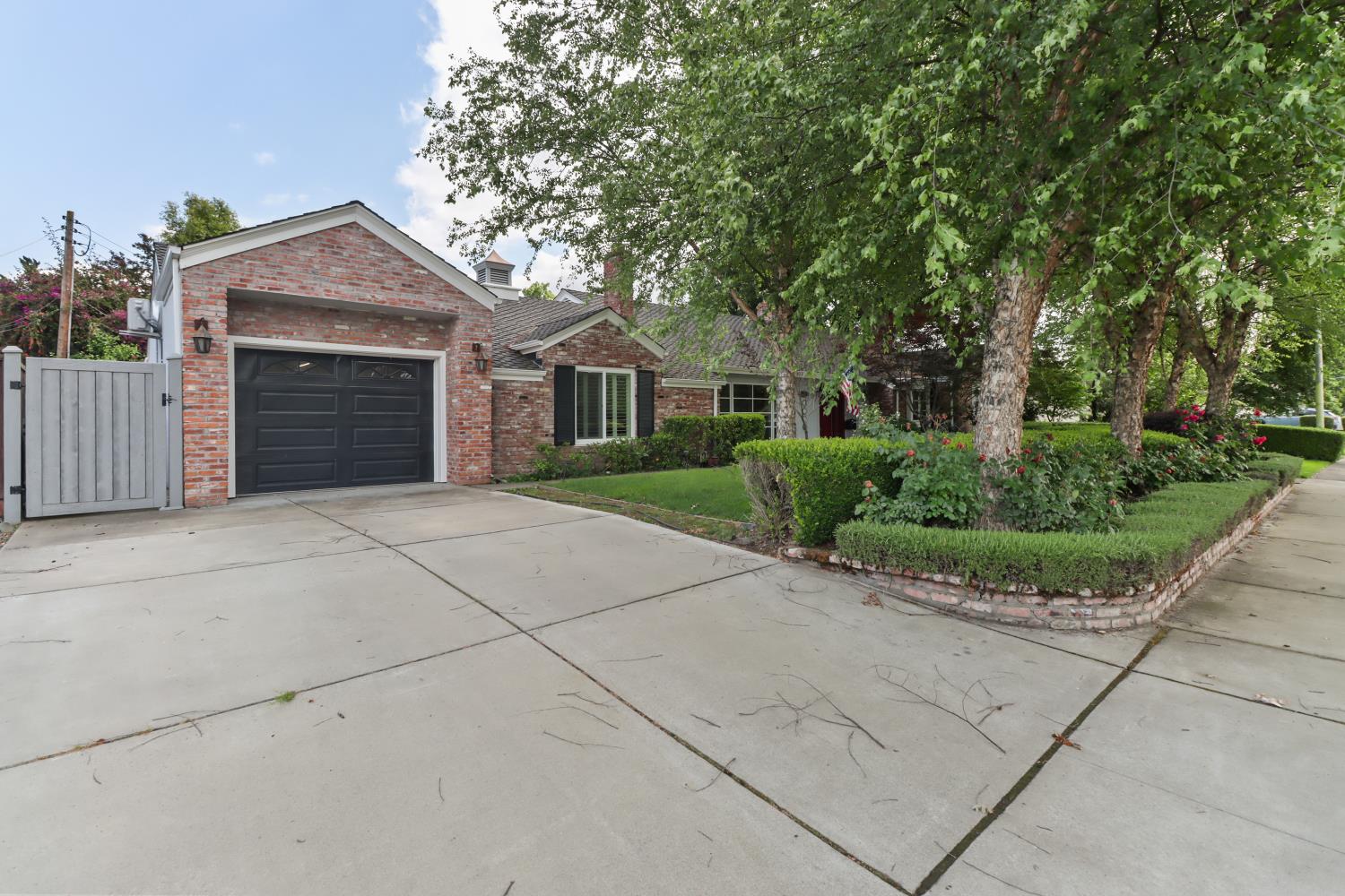 3120 American River Drive