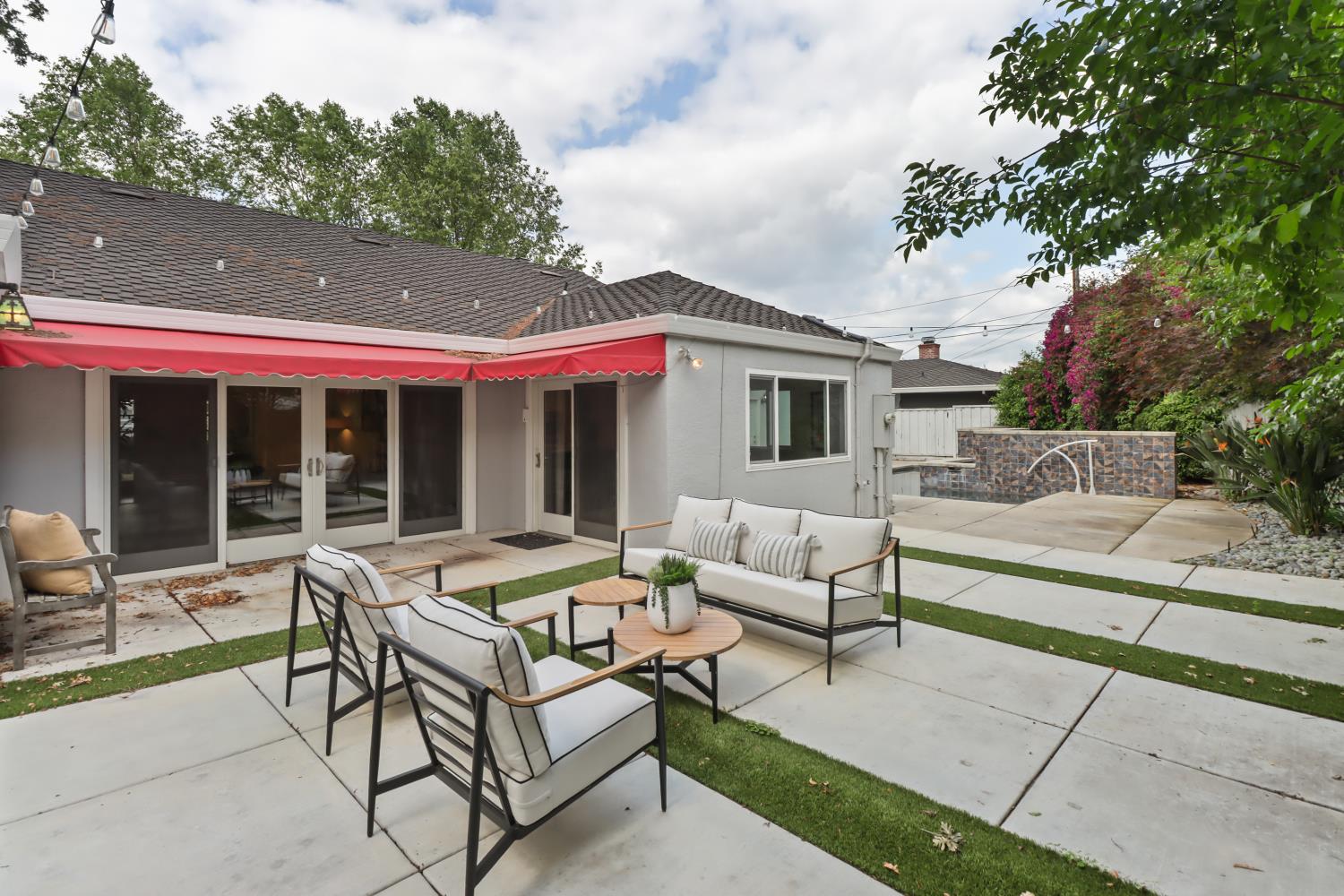 3120 American River Drive